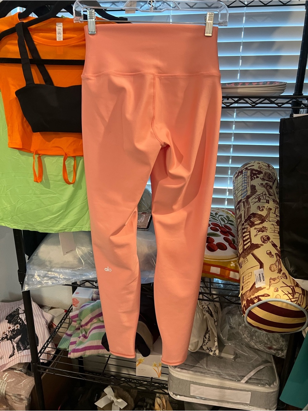 ALO YOGA High-Waist Airlift Legging, SMALL NWOT - Picture 6 of 7